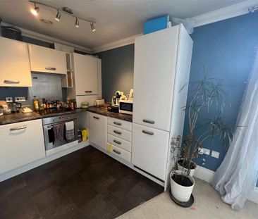 1 bedroom flat to rent - Photo 5