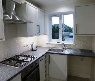 Simmance Way, Salisbury, Amesbury - Photo 2