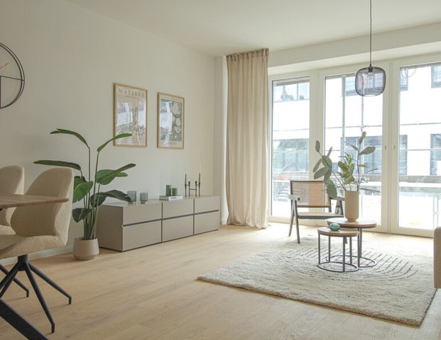 Im Herzen des Tabakquartiers! Schöne 2-Zimmer-Wohnung mit großem Balkon - Photo 1