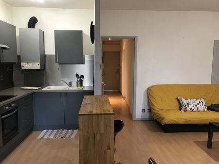 Location Appartement 2 pièces 50m² MONTBELIARD 25200 - Photo 3