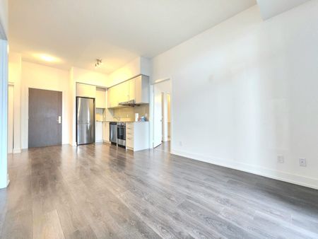 For Lease - 278 Buchanan Drive Unit# 809E, Markham, Ontario - Photo 2
