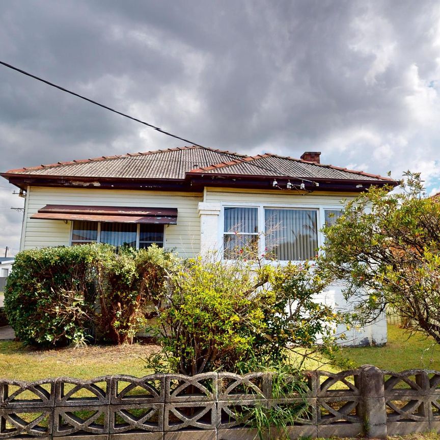 16 Silsoe Street, Mayfield NSW 2304 - Photo 1