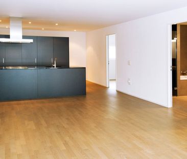 "Moderne Wohnung Nähe Bahnhof in Lenzburg!" - Foto 3