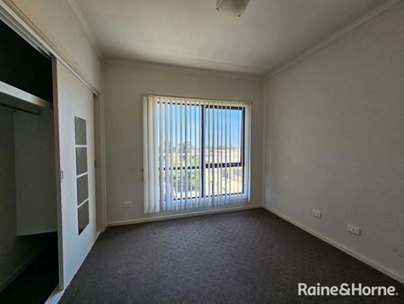 12/13 St Albans Road, St Albans, VIC 3021 - Photo 4