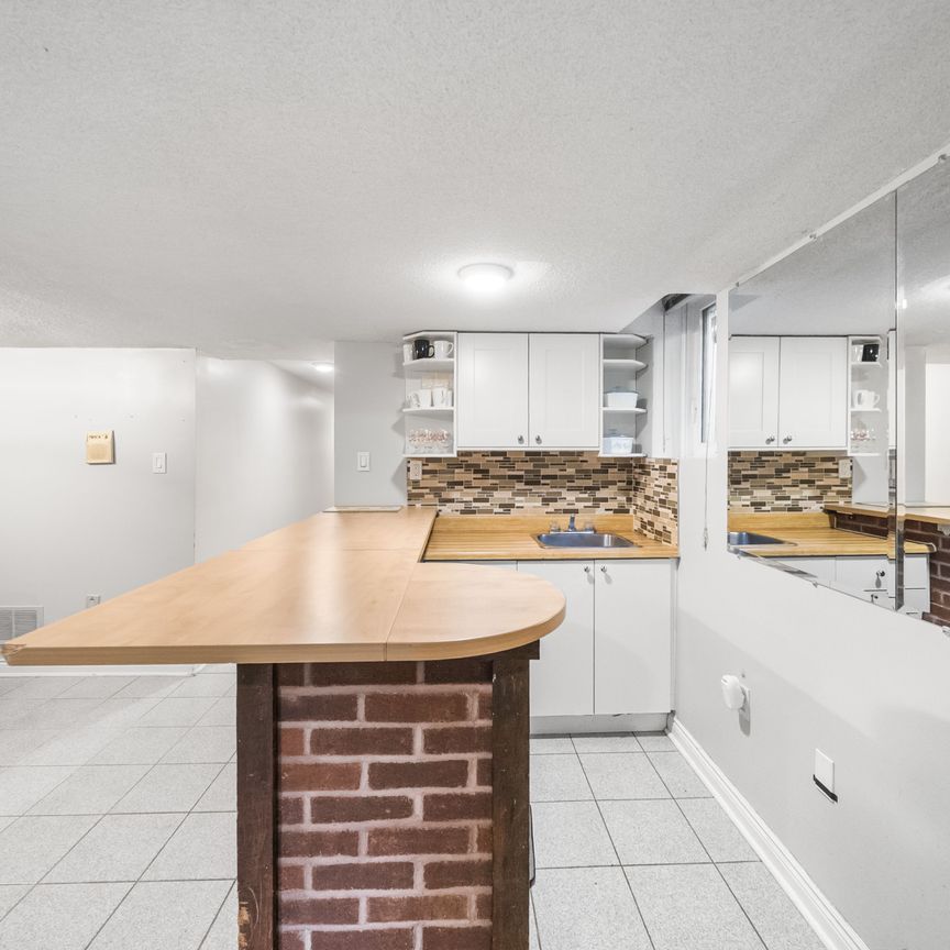 For Lease - 51 Watson Street Unit# Bsmnt, Toronto, Ontario - Photo 1