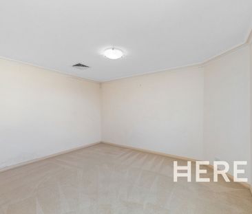 15D Welburn Street, NOLLAMARA WA 6061 - Photo 6