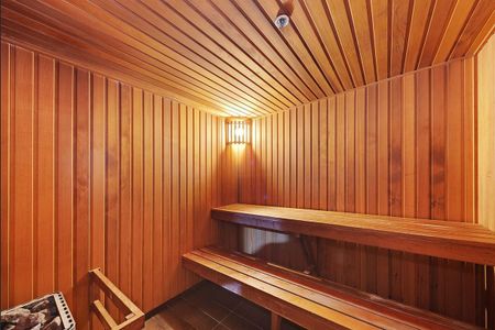 North Facing As New One Bed Apartment with Gym and Pool - Photo 3