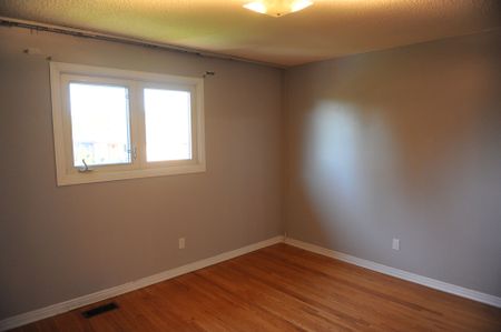 For Lease - 1618 Corkstone Glade Unit# Upper, Mississauga, Ontario - Photo 5