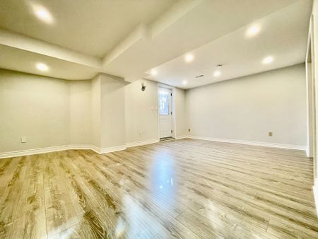 For Lease - 3 Teseo Court Unit# (Bsmt), Richmond Hill, Ontario - Photo 4