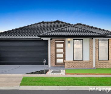 GREAT FAMILY HOME - Photo 2