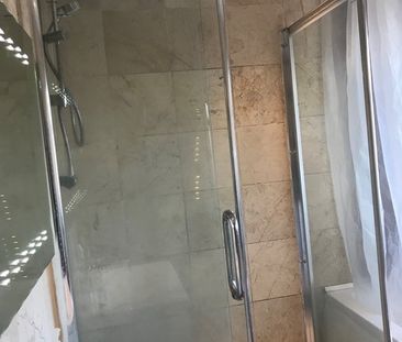 Room in a Shared House, Brockham Drive, IG2 - Photo 6