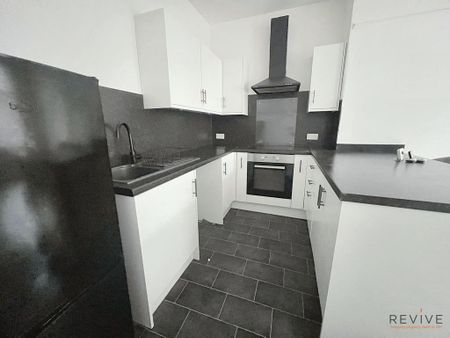 1 bedroom flat to rent - Photo 2