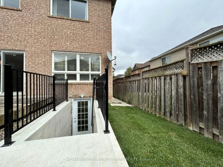 For Lease - 3 Applegrove Court Unit# Bsmt, Brampton, Ontario - Photo 4