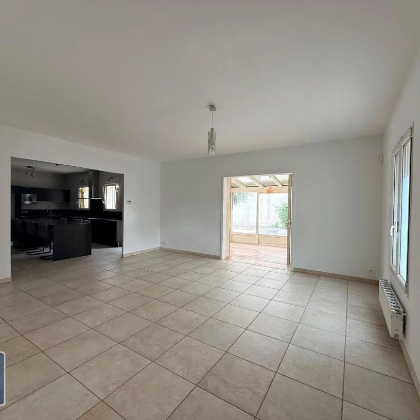 Maison à louer 5 pièces 233.97m² - Photo 1