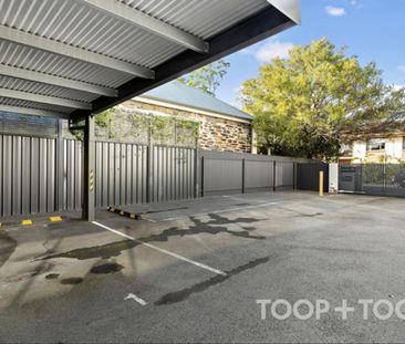 Modern Unit in Prime Location - Photo 3