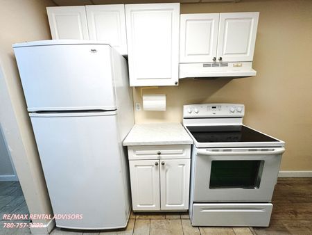 #103 14903 92 Avenue Northwest - Photo 3