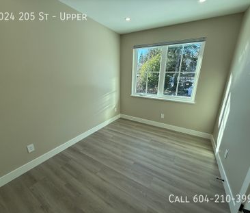 Brand New Home with Elegance - Photo 2