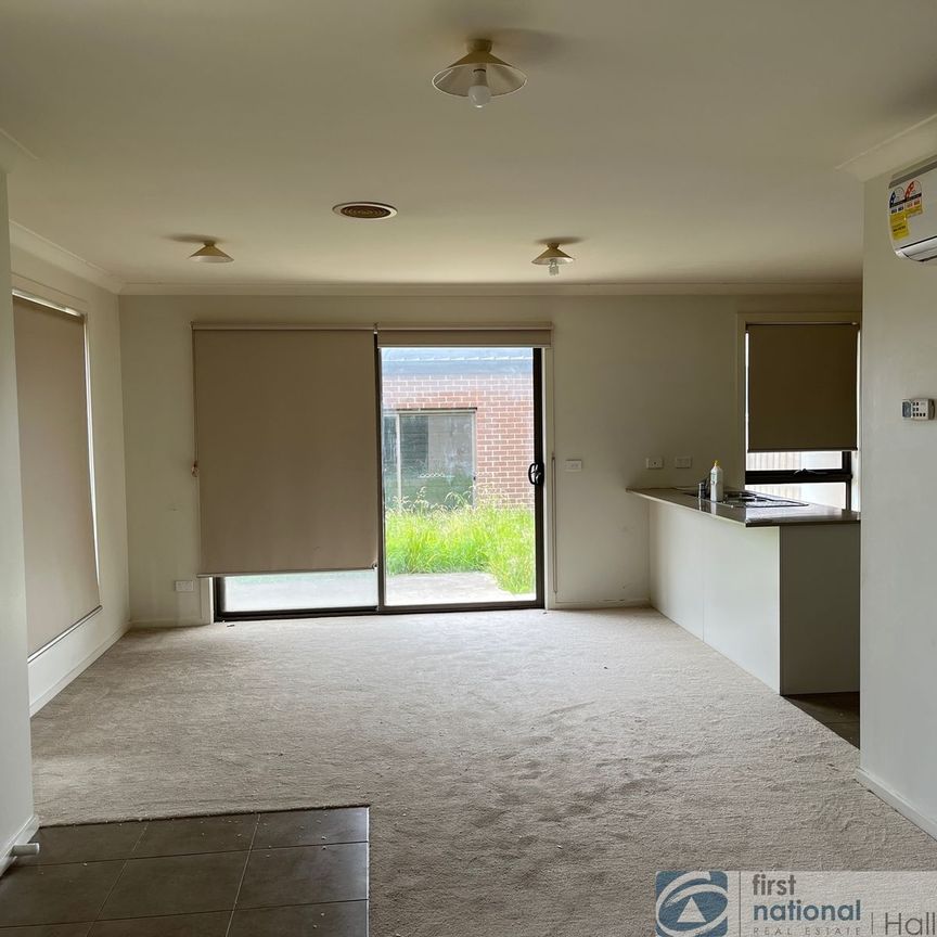 1 Dovetail Walk, Tarneit - Photo 1