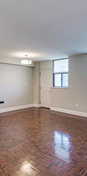 Macey Apartments - Photo 2