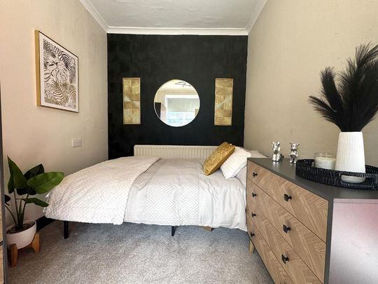 4 bedroom house to rent - Photo 1