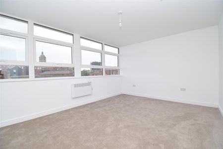 Trend House, Northgate, Wakefield - Photo 2