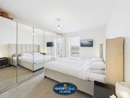 Monticello Way, Bannerbrook Park, Coventry - Photo 5