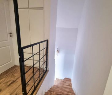 Nowe, komfortowe , dwupoziomowe, z tarasem - Zdjęcie 5
