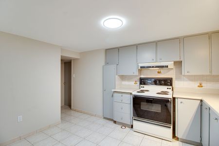 For Lease - 57 Exbury Road Unit# Bsmt, Toronto, Ontario - Photo 5