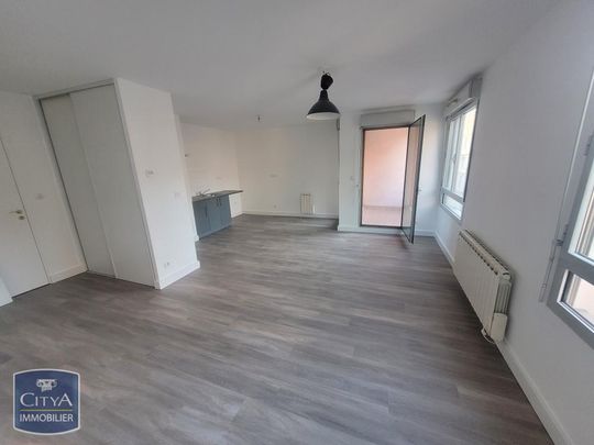 Location Appartement 2 pièces 47m² ST ETIENNE 42000 - Photo 1
