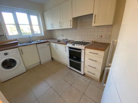 Cressbrook Drive, Great Cambourne, CB23 - Photo 4