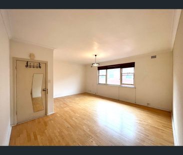 705/39 McLaren Street, North Sydney, NSW 2060 - Photo 5