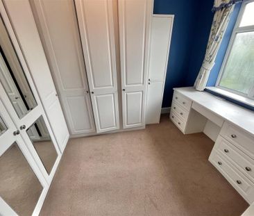 5 bedroom detached house to rent - Photo 4