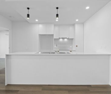 Spacious Two Bedroom Apartment - Photo 6