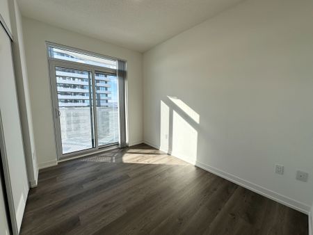 For Lease - 8 Interchange Way Unit# 5612, Vaughan, Ontario - Photo 4