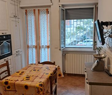 Stanza singola per studentessa o lavoratrice - Photo 4