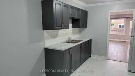 For Lease - 12 Silverstream Road, Brampton, Ontario - Photo 2