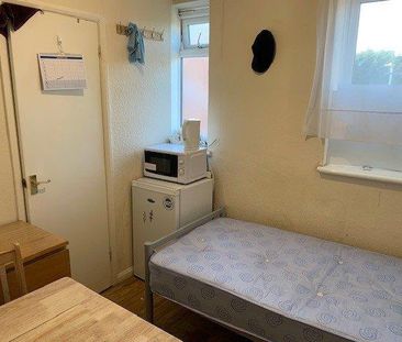 House share to rent - Photo 5