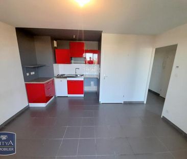Location Appartement 1 pièce 31m² CHALON SUR SAONE 71100 - Photo 3