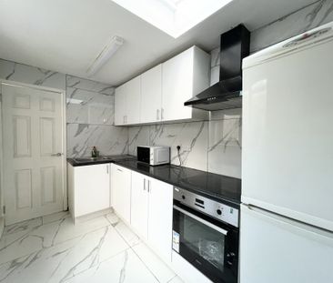 South View Road, Bath - Photo 1