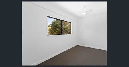 Spacious & Affordable Apartment in Woodridge - Photo 3