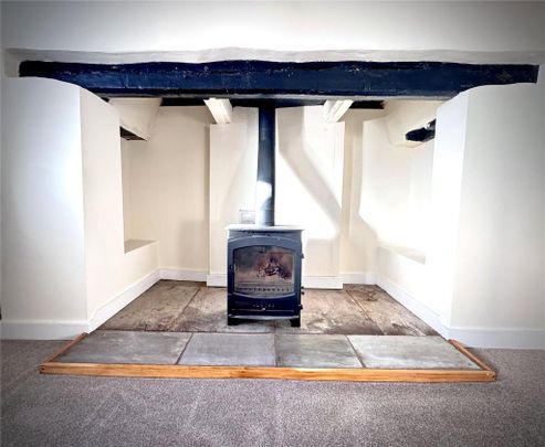 4 bedroom detached house to rent - Photo 1