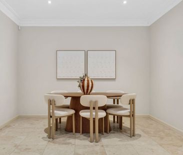 Spacious Family Home with Entertainer's Backyard in Prime Oatlands - Photo 5