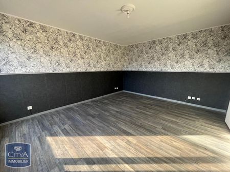 Location Appartement 2 pièces 43m² CAMBRAI 59400 - Photo 2
