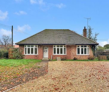 3 bedroom detached bungalow to rent - Photo 5