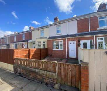 2 bed terraced house to rent in Fowler Gardens, Gateshead, NE11 - Photo 4