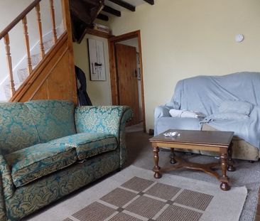 Vron Square, Bangor, Gwynedd, LL57 - Photo 3