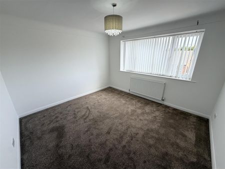 Kenilworth Drive, Wirral - Photo 3