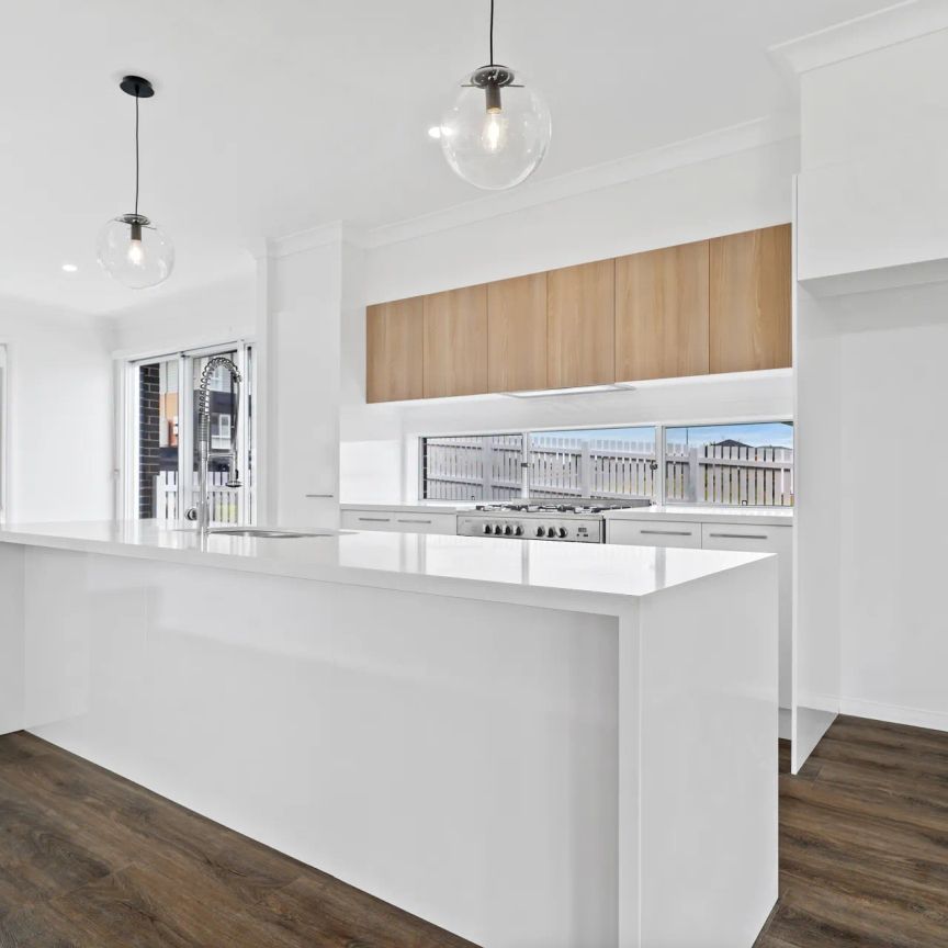 Three Bedroom Home - Photo 1