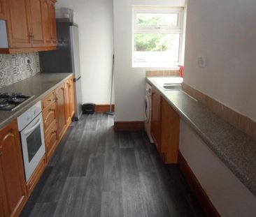 3 bedroom terraced house to rent - Photo 5