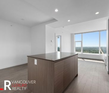 Condo in Surrey, BC - Photo 5
